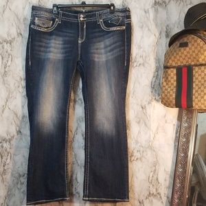 Plus Size Embellished Jean's Sz 24 W